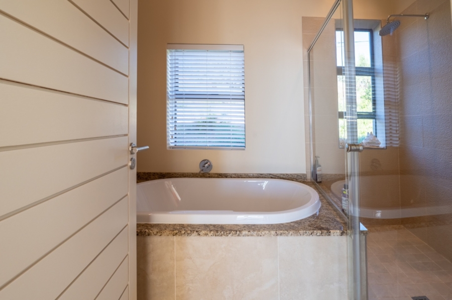 4 Bedroom Property for Sale in The Heads Western Cape